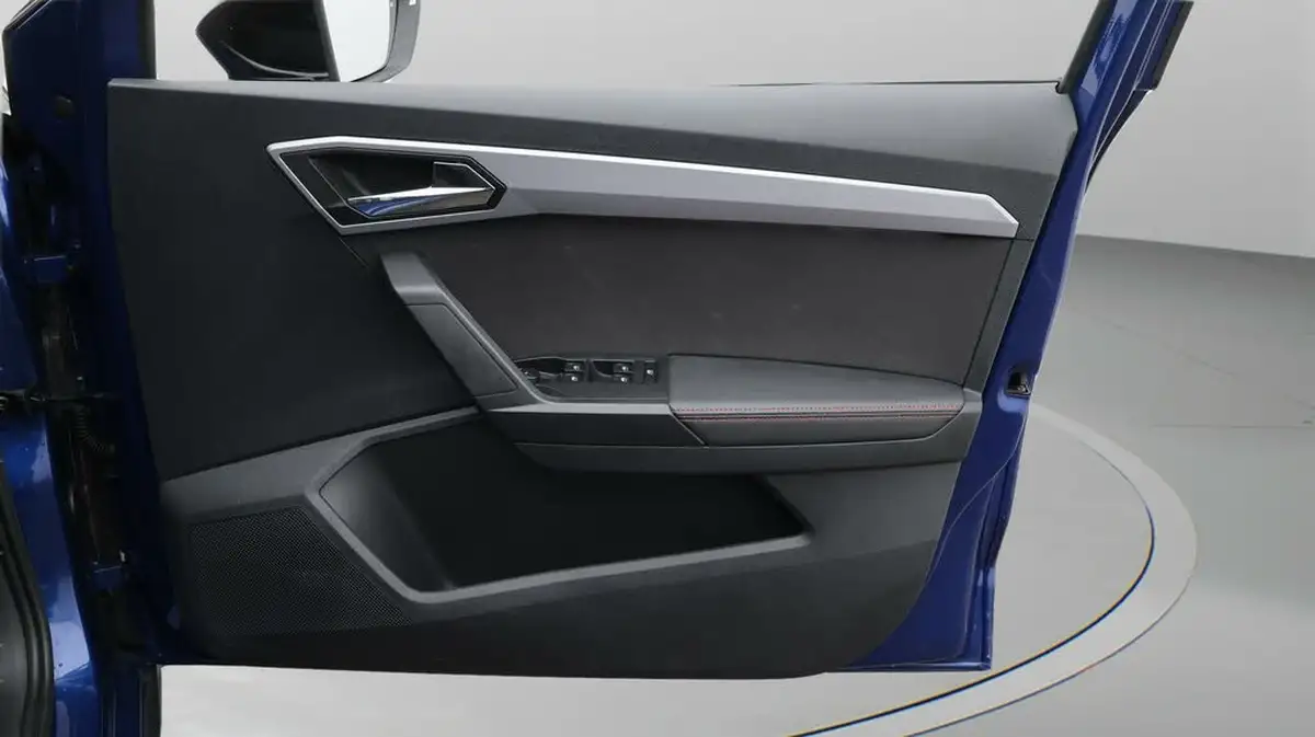 2021-seat-arona-10-tsi-fr-red-edition-dsg-big-15