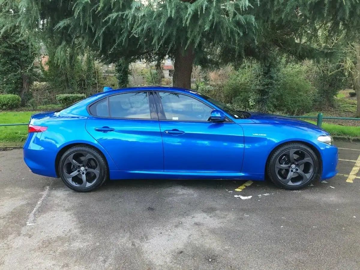 2020-alfa-romeo-giulia-20-veloce-276bhp-dap-big-14