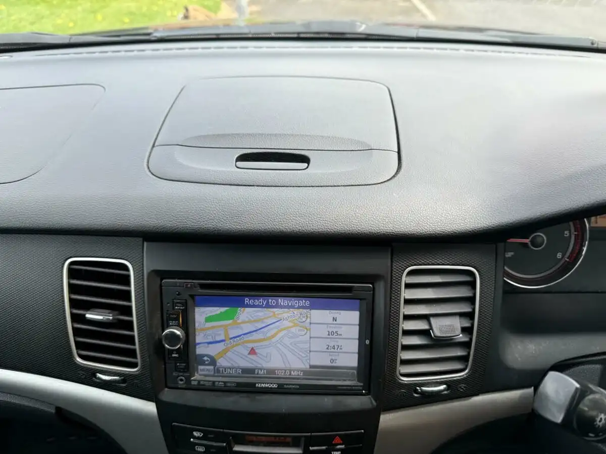 2012-ssangyong-korando-big-42