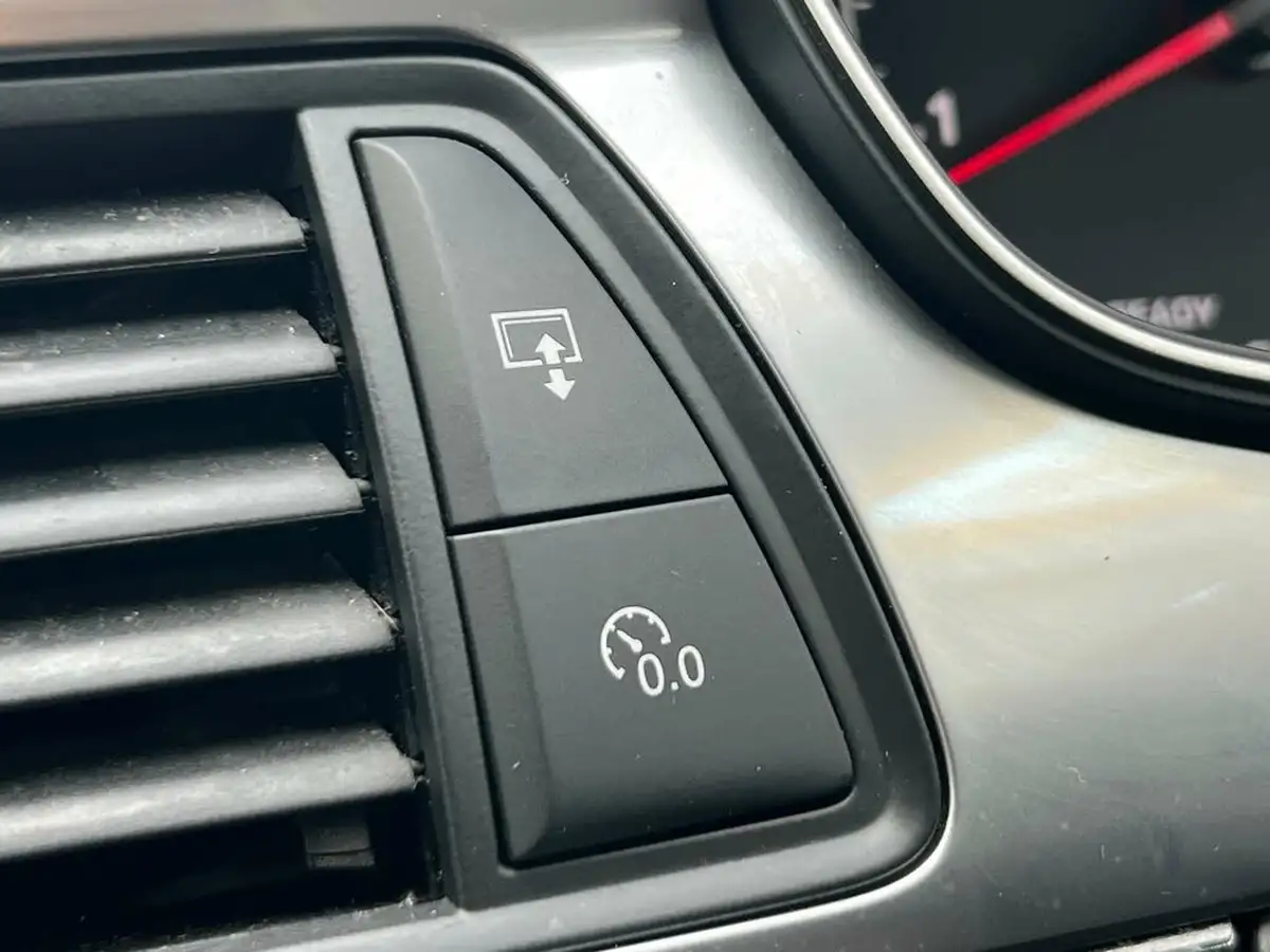 2017-audi-a6-avant-20tdi-ultra-black-edition-big-34