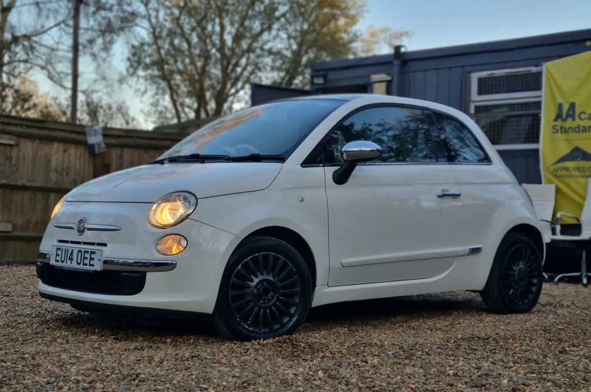 2014-fiat-500-12-lounge-big-2