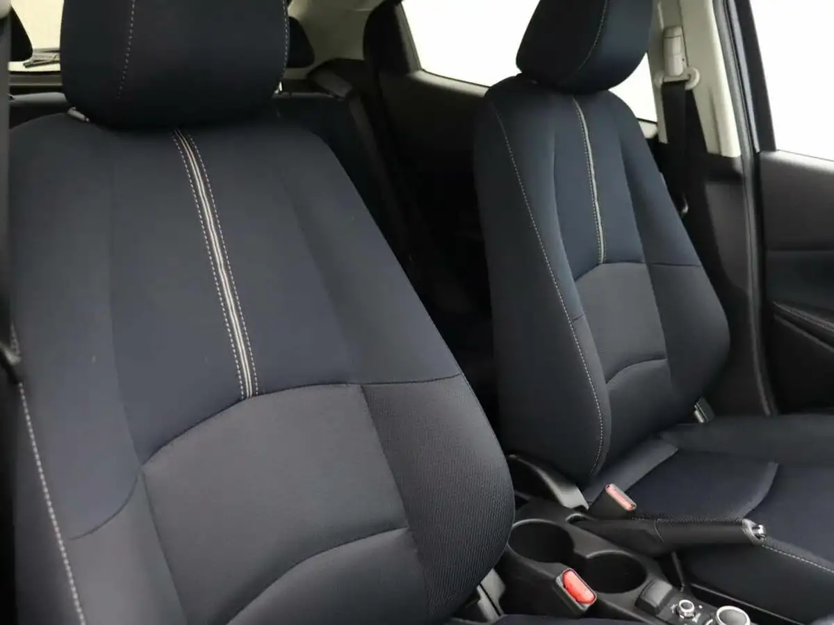 2022-mazda-mazda2-15-e-skyactiv-g-sport-big-9