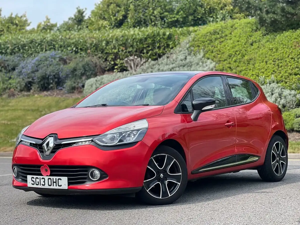 2013-renault-clio-09-dynamique-big-2