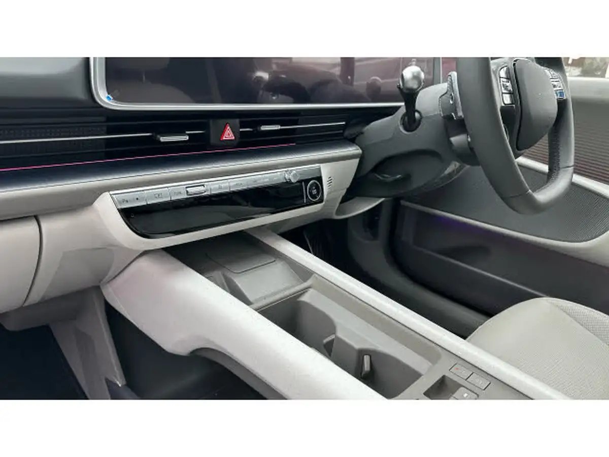 2024-hyundai-ioniq-6-e-ultimate-325ps-dual-motor-awd-big-12