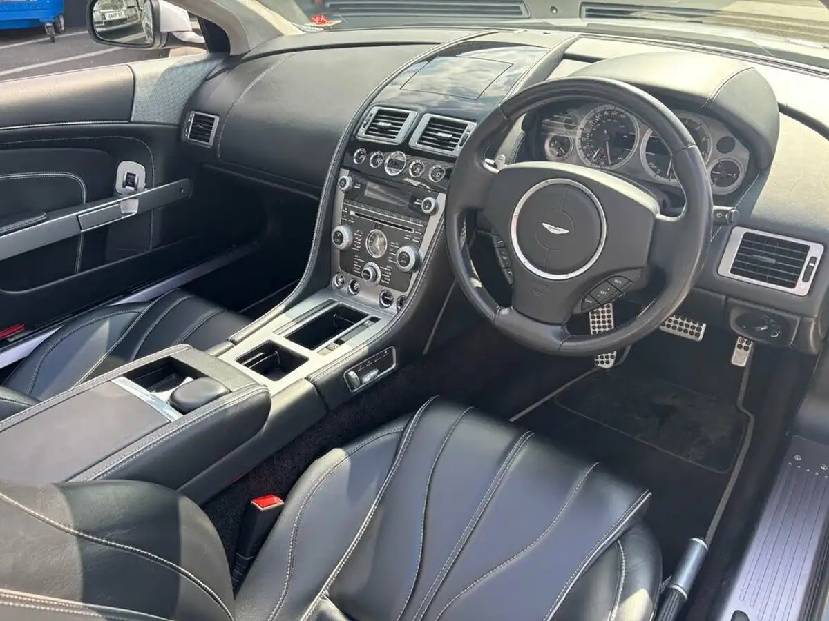 2014-aston-martin-db9-59-volante-carbon-edition-big-6