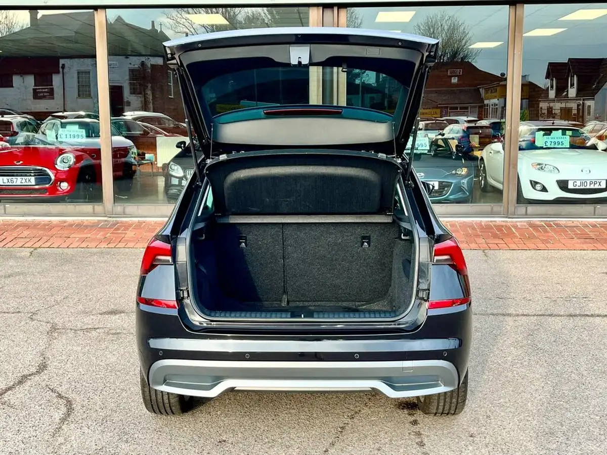 2021-skoda-kamiq-10-tsi-se-l-109ps-dsg-big-56