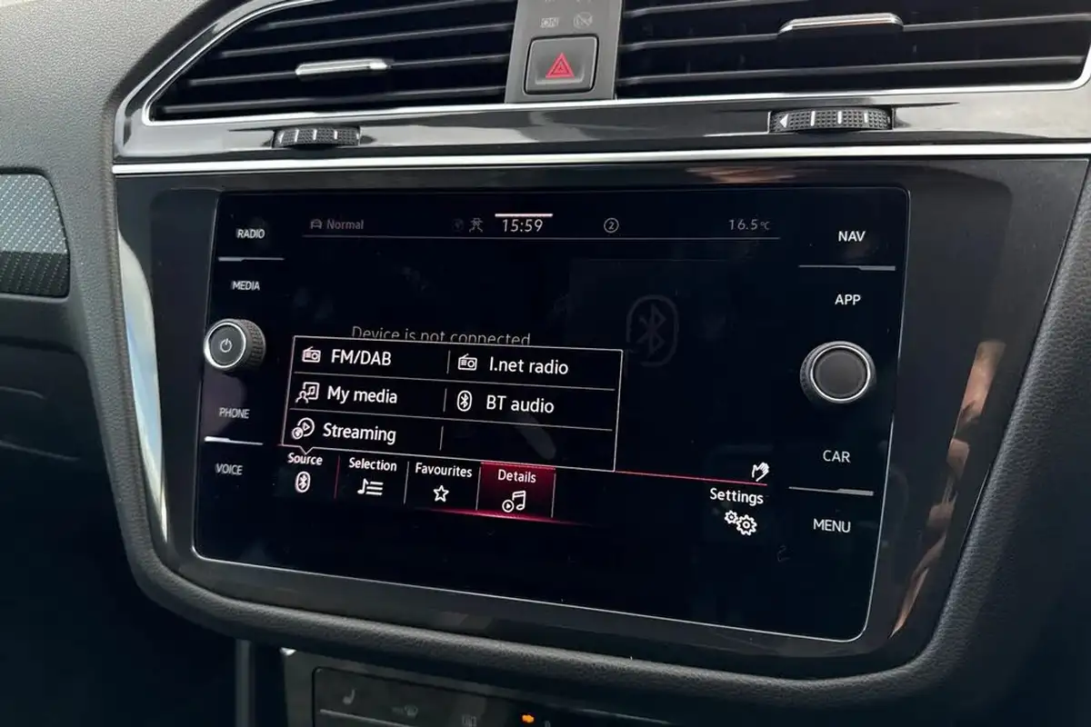 2022-volkswagen-tiguan-15-tsi-r-line-big-47