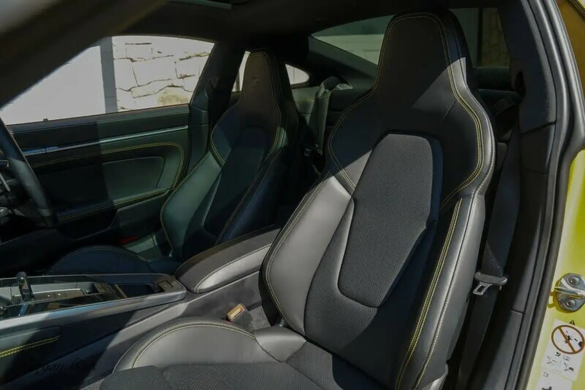 2021-porsche-911-30-carrera-coupe-big-43