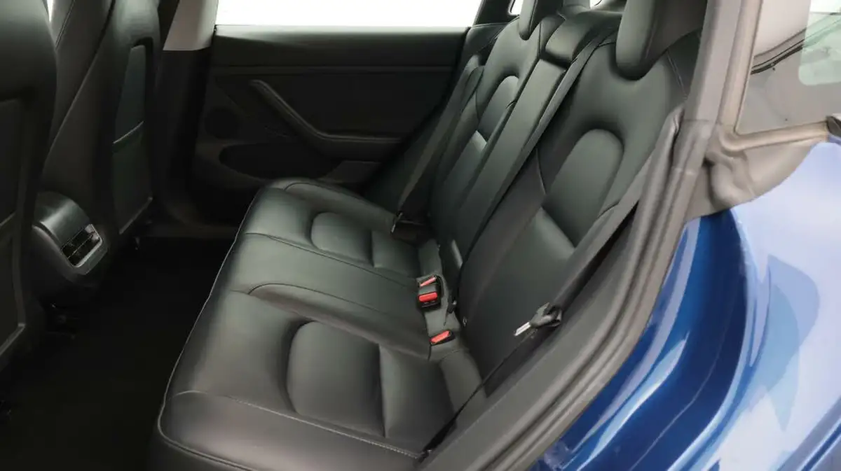 2021-tesla-model-3-e-standard-plus-big-16