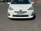 2014-toyota-yaris-small-6