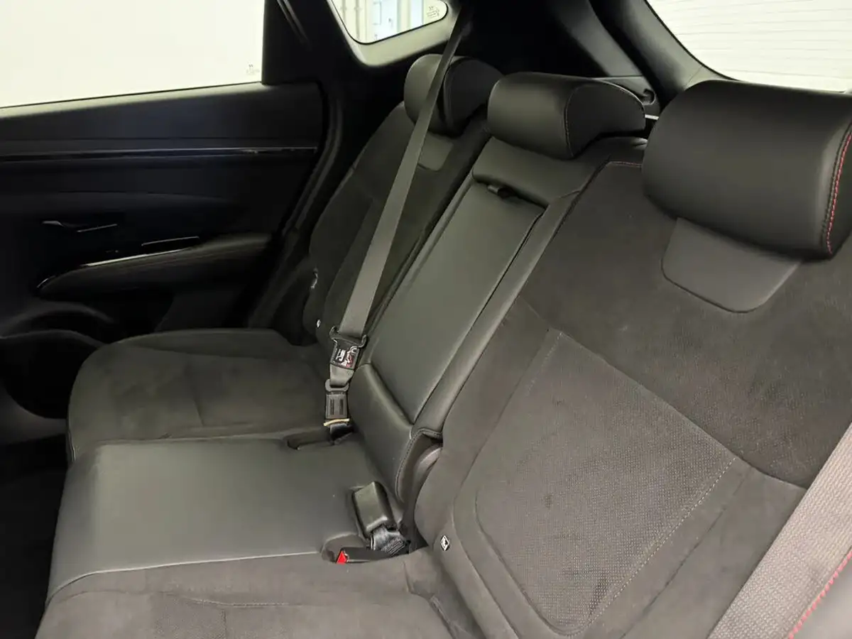 2022-hyundai-tucson-16-t-gdi-n-line-150ps-48-volt-mhev-dct-big-10