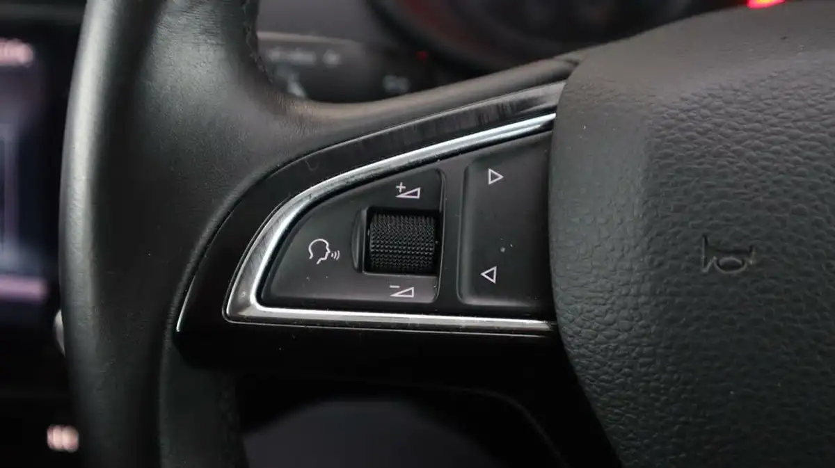2019-skoda-octavia-15-tsi-se-drive-hatchback-big-21