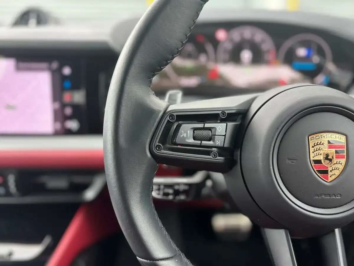 2024-porsche-cayenne-30-v6-s-e-hybrid-coupe-big-22
