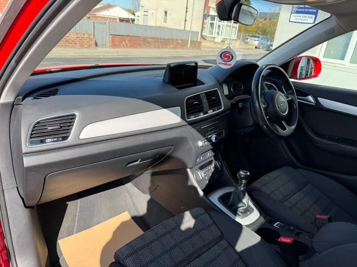 2016-audi-q3-20-tdi-se-big-16