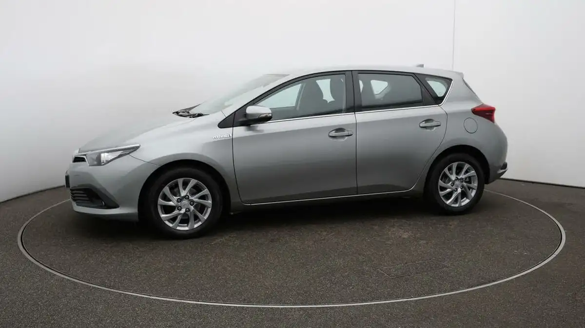 2018-toyota-auris-18-vvt-i-hsd-icon-tech-hatchback-big-57