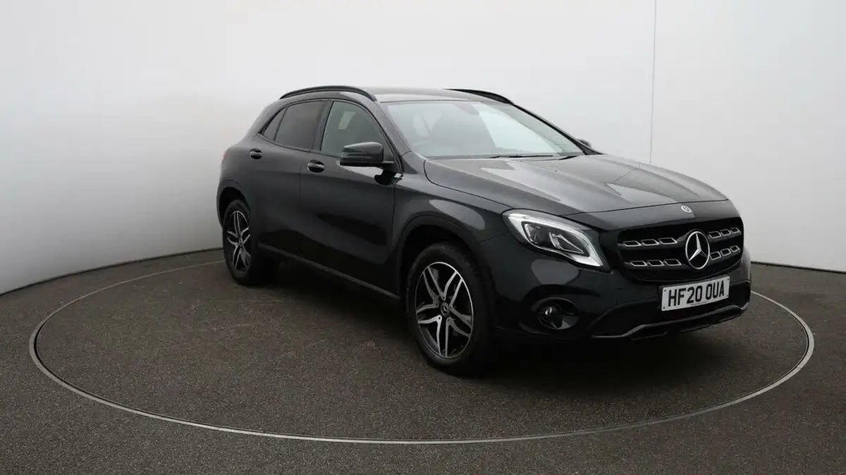 2020-mercedes-benz-gla-class-16-gla-180-urban-edition-ss-7g-dct-big-34
