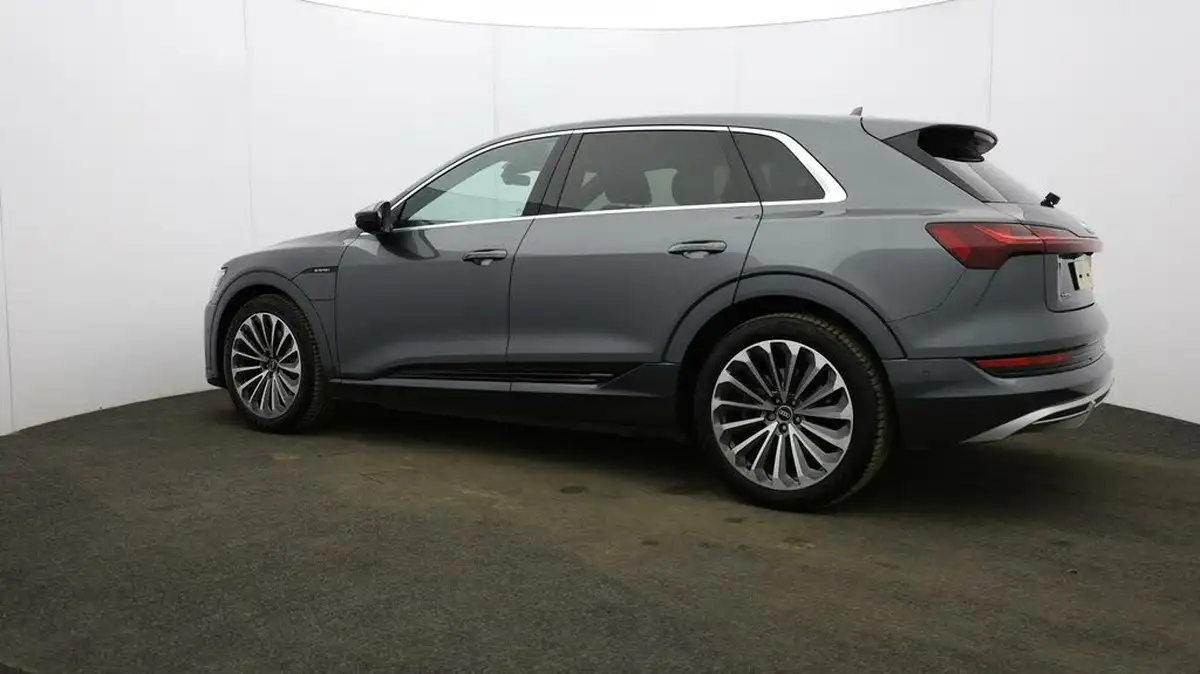 2021-audi-e-tron-50e-s-line-station-wagon-big-60