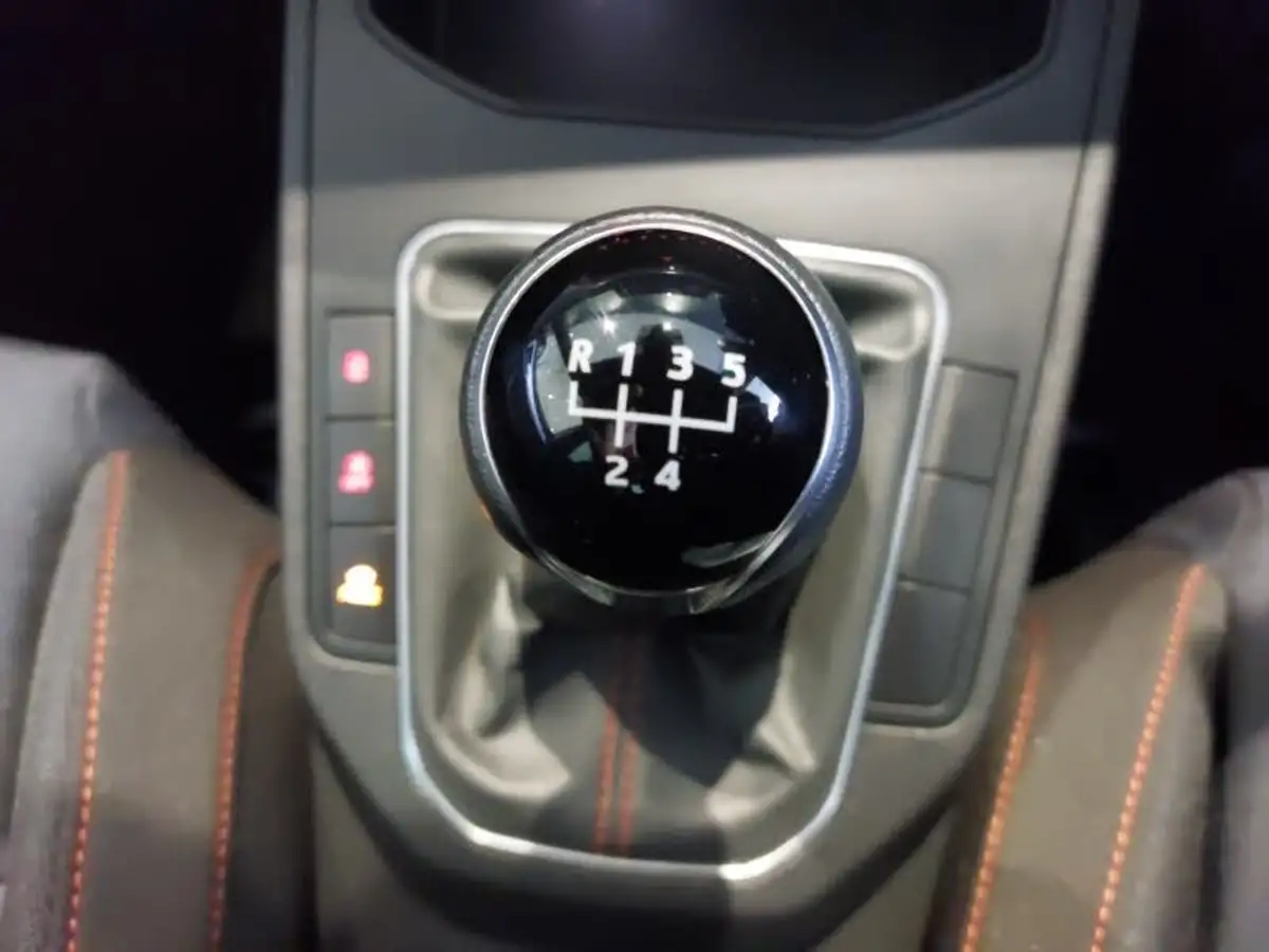 2022-seat-ibiza-10-tsi-fr-95ps-big-14