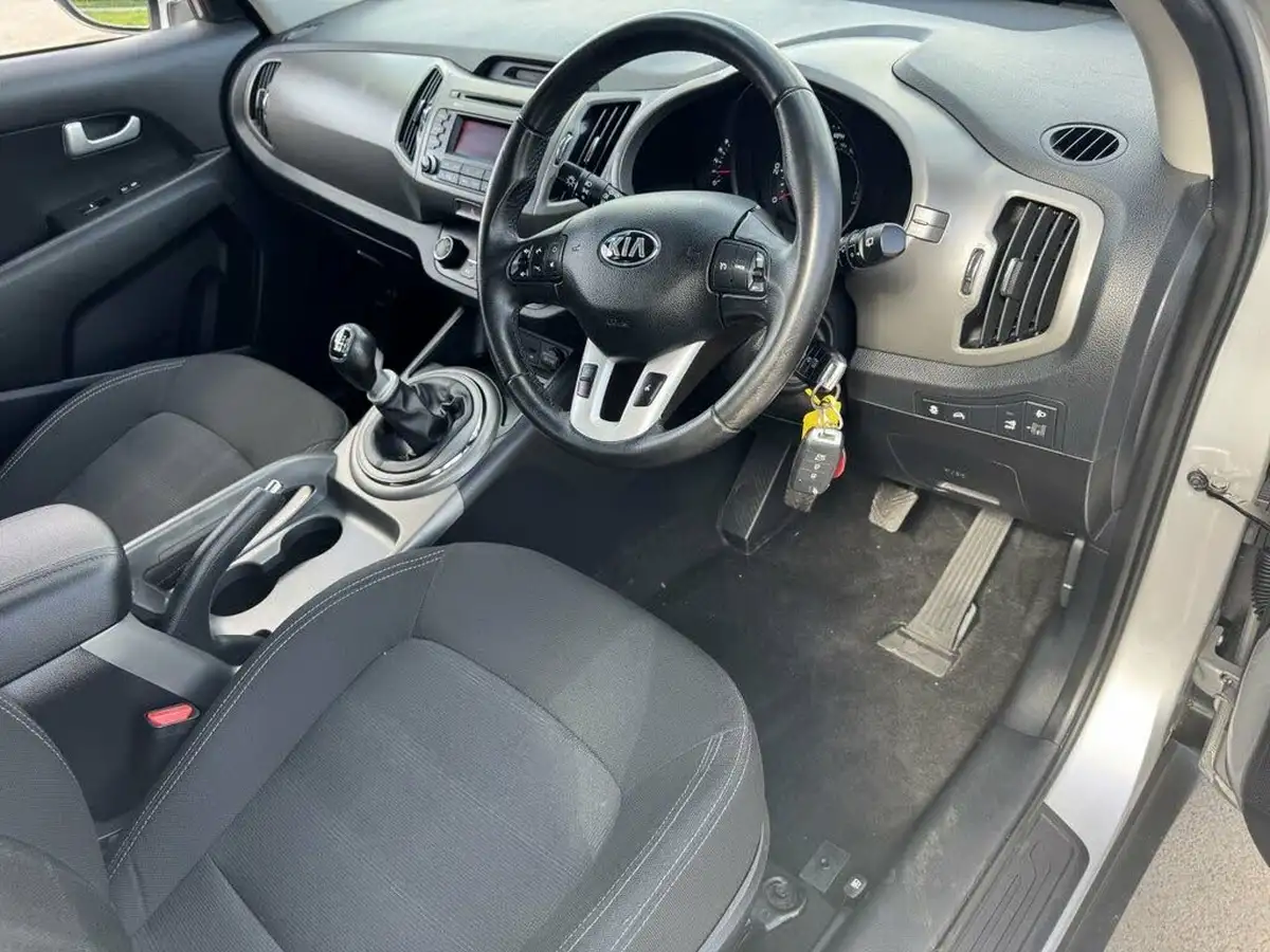 2014-kia-sportage-16-1-big-9