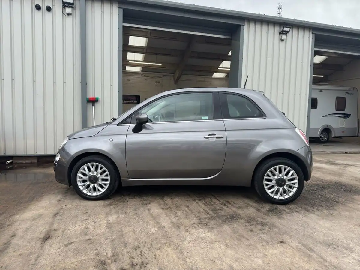 2014-fiat-500-12-lounge-big-21