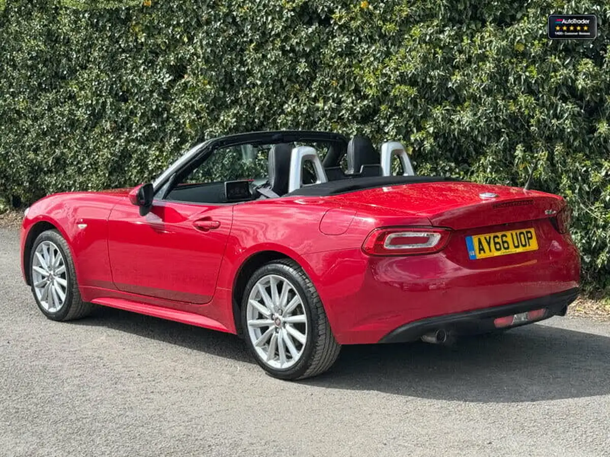 2016-fiat-124-14-multiair-124-spider-lusso-big-32