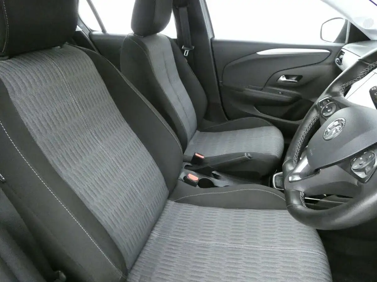 2020-vauxhall-corsa-12i-se-premium-big-8