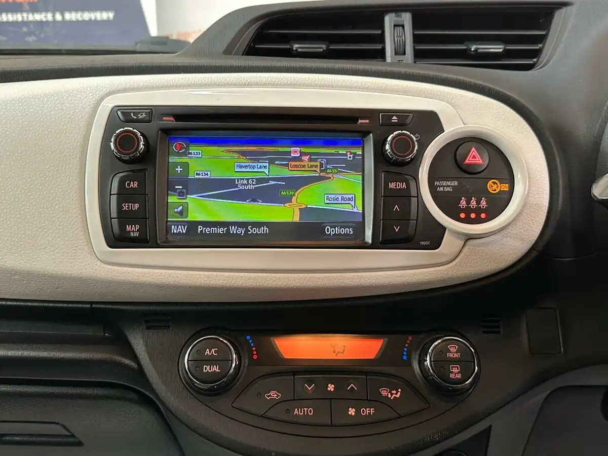 2014-toyota-yaris-133-trend-smart-pack-big-5