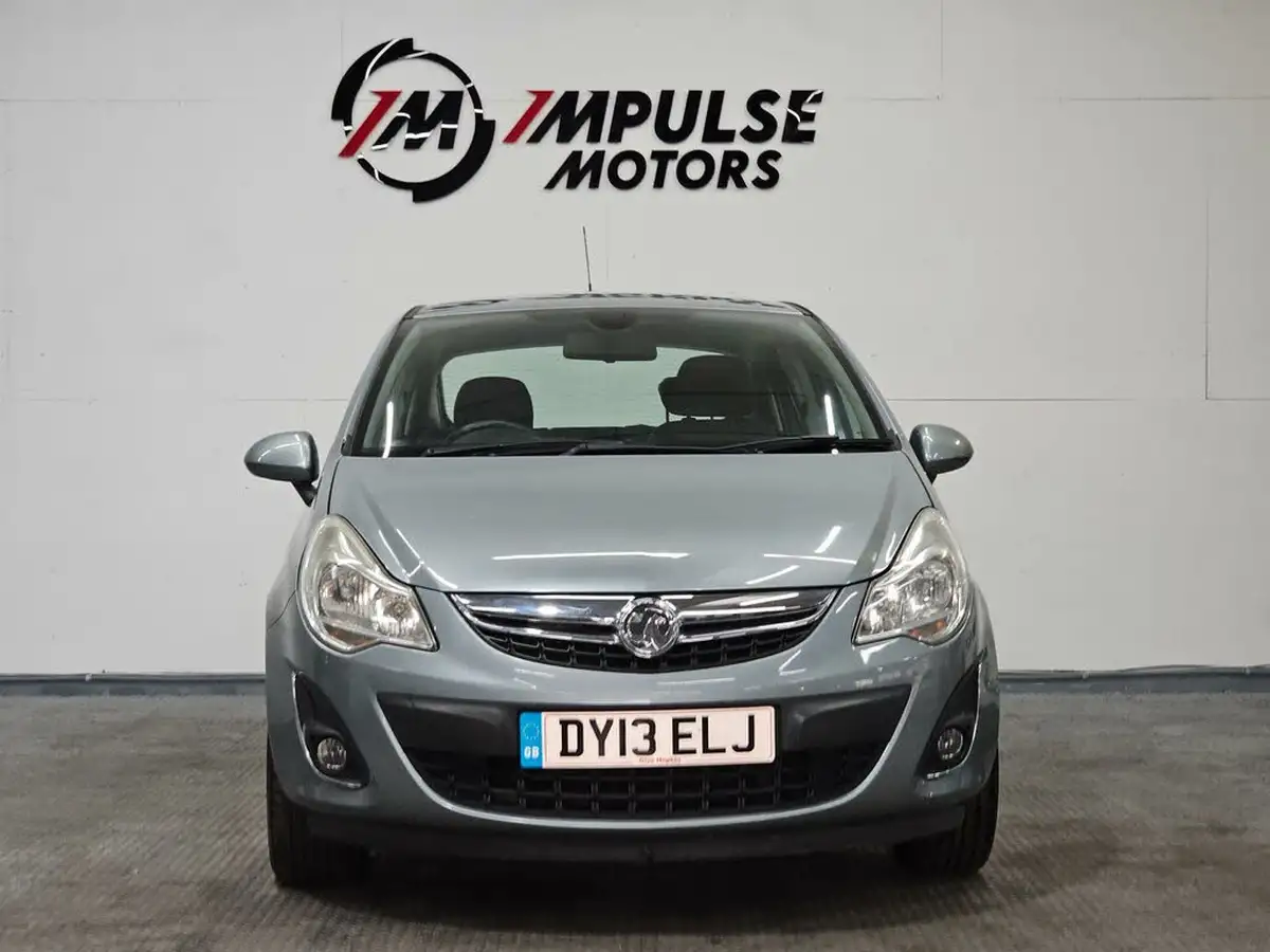 2013-vauxhall-corsa-12-se-5d-big-2