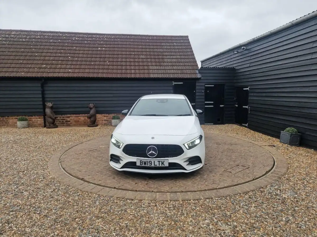 2019-mercedes-benz-a-class-20-a220-amg-line-premium-hatchback-5d-big-25
