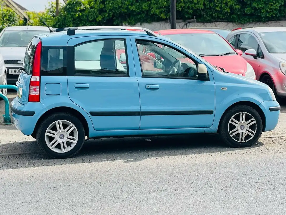 2011-fiat-panda-12-dynamic-big-12