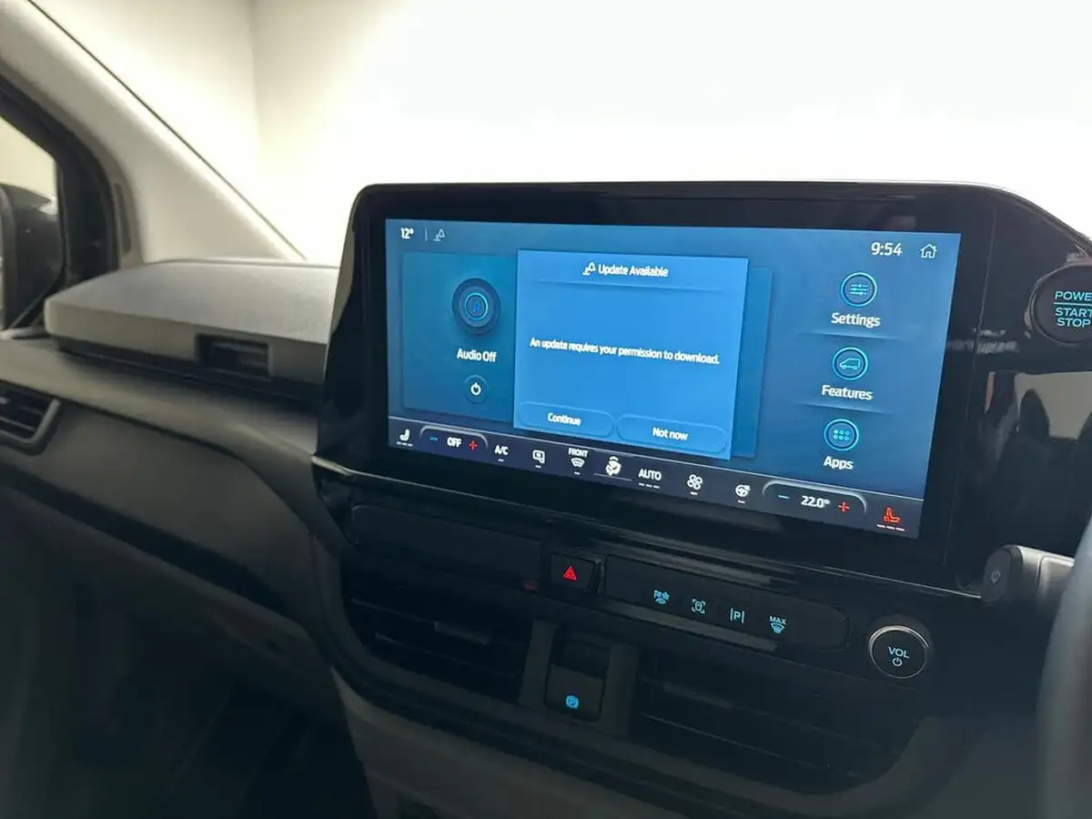2024-ford-transit-custom-25t-320-l1h1-sport-phev-227pseu6e-panel-van-big-19