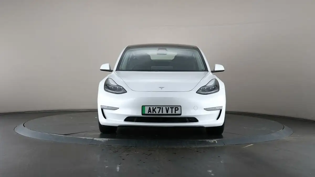 2021-tesla-model-3-e-long-range-awd-big-41