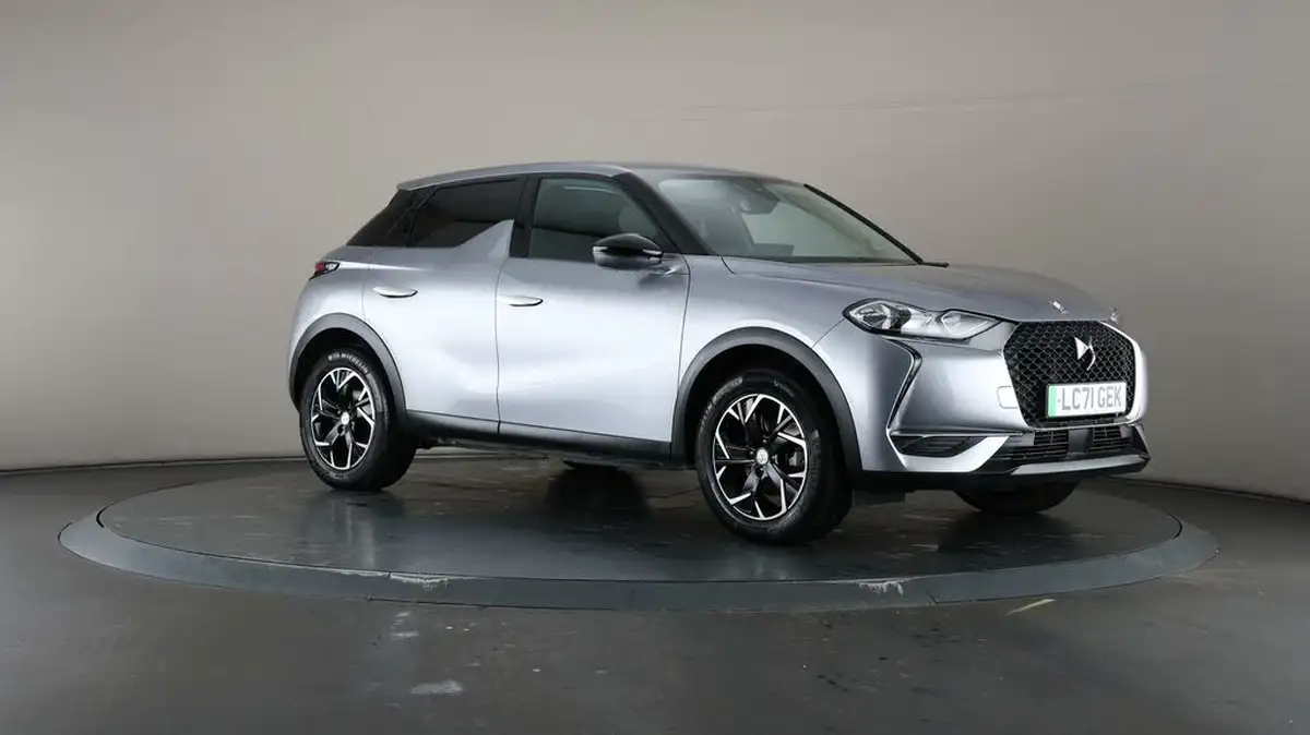 2021-ds-ds-3-crossback-e-tense-prestige-big-47