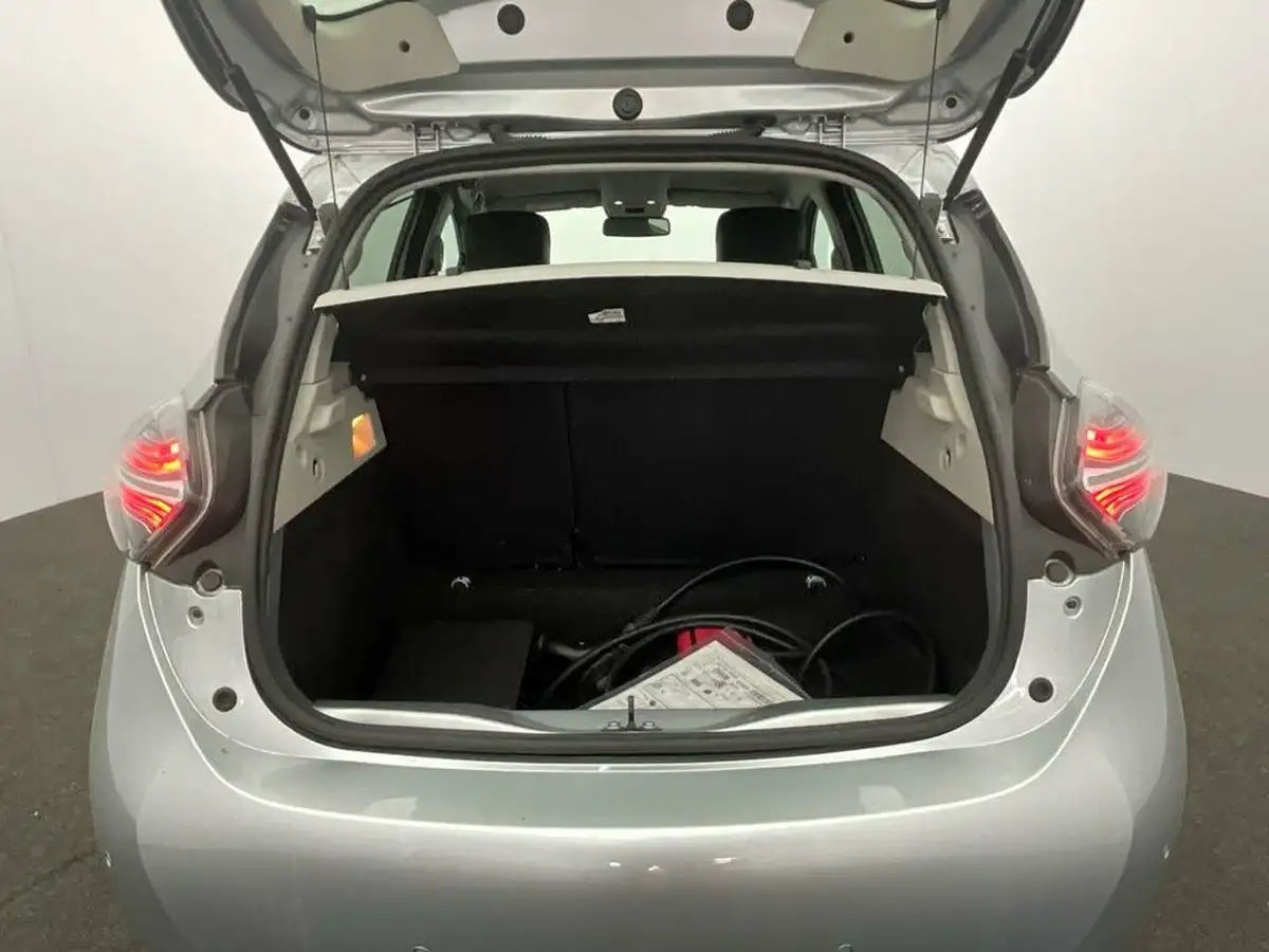 2021-renault-zoe-e-i-gt-line-rapid-charge-big-18