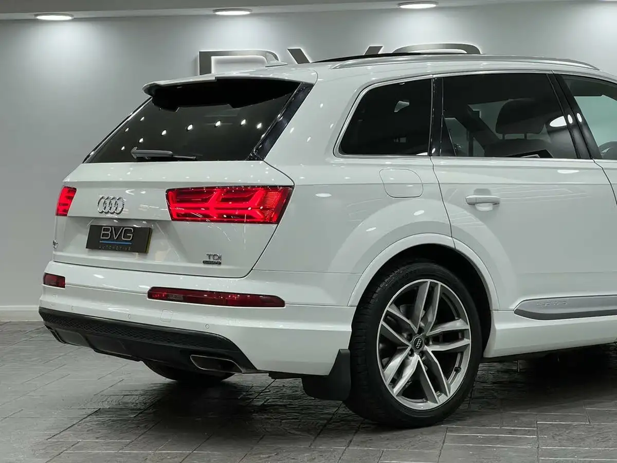 2016-audi-q7-30tdi-quattro-s-line-272ps-big-15