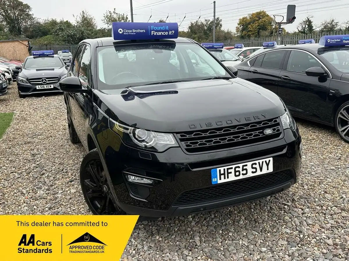 2015-land-rover-discovery-sport-20td4-hse-black-big-0