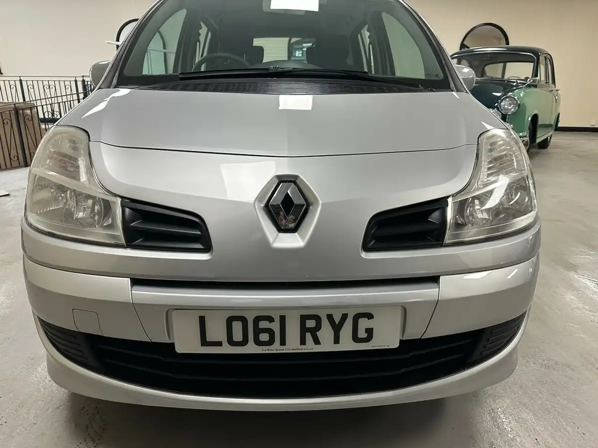 2011-renault-grand-modus-15td-expression-15dci-big-3