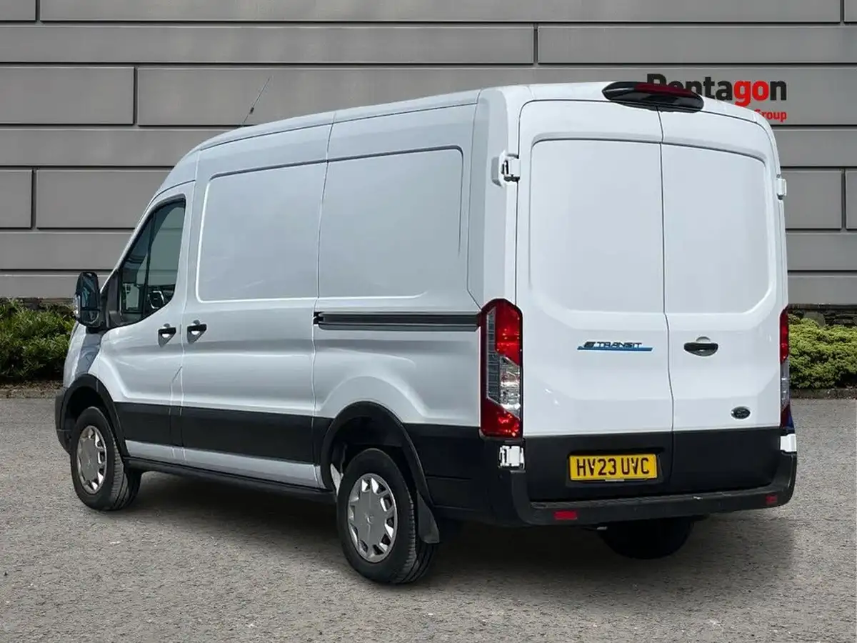 2023-ford-transit-e-350-l2h2-trend-269ps-big-1