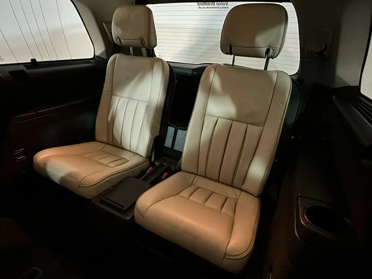 2010-volvo-xc90-24td-d5-se-lux-24d-geartronic-big-20
