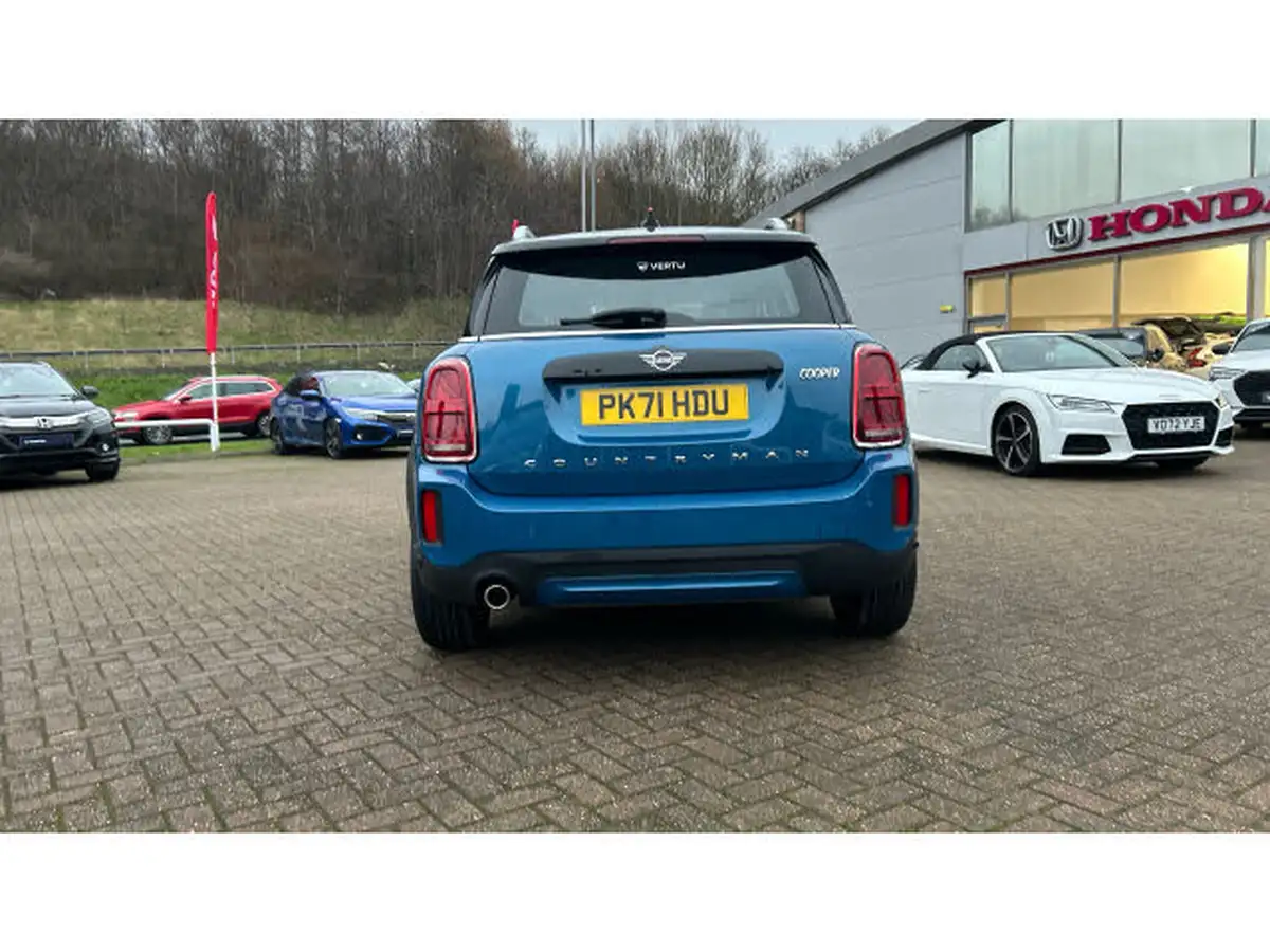 2021-mini-countryman-15-cooper-classic-auto-big-32