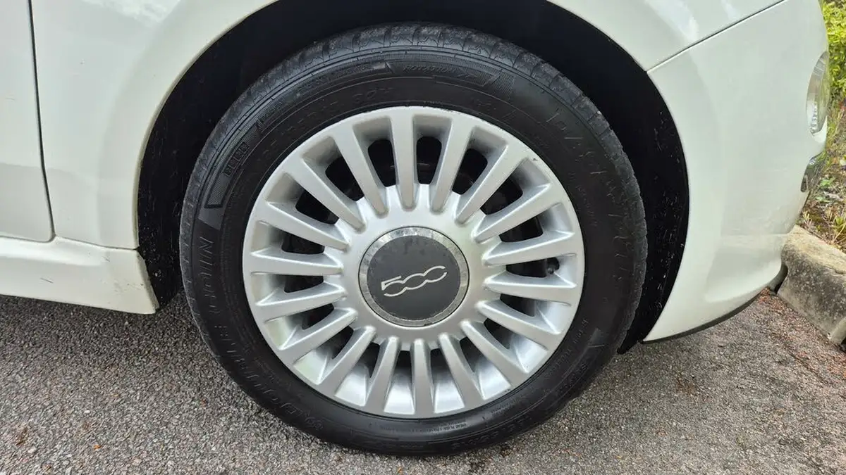 2012-fiat-500-09-lounge-twinair-85bhpss-dualogic-big-23
