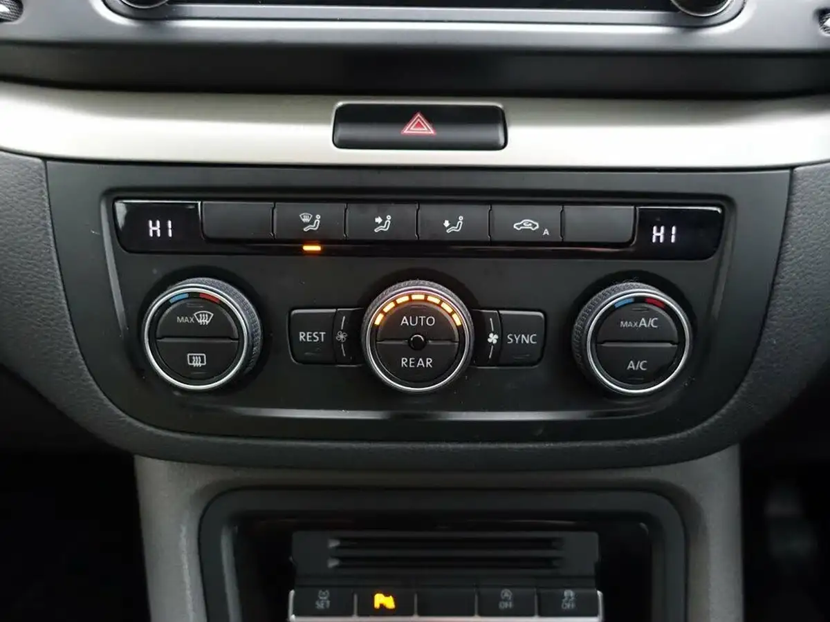 2016-seat-alhambra-20tdi-s-ecomotive-big-21