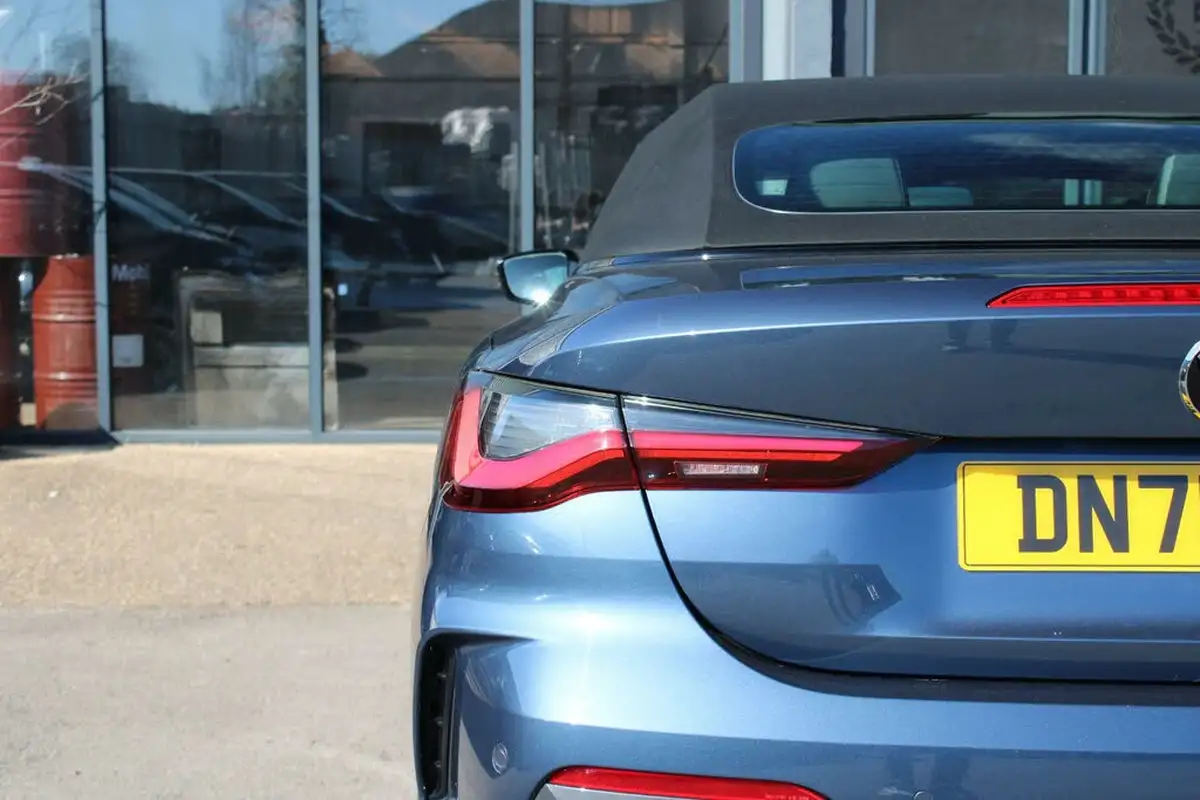 2021-bmw-4-series-20td-420d-m-sport-convertible-2d-big-31