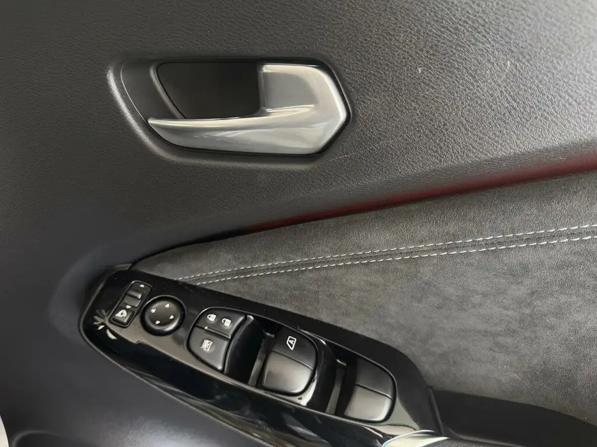 2021-nissan-juke-10-dig-t-tekna-big-18