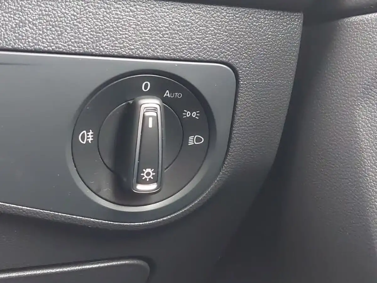 2022-volkswagen-tiguan-allspace-15-tsi-life-big-17