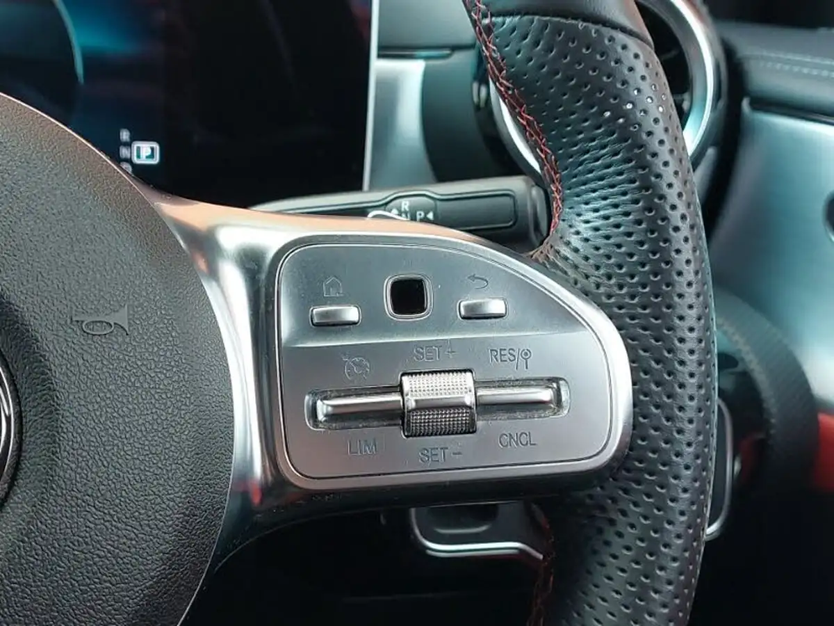 2019-mercedes-benz-cla-13-cla-200-amg-line-coupe-4d-7g-dct-big-9