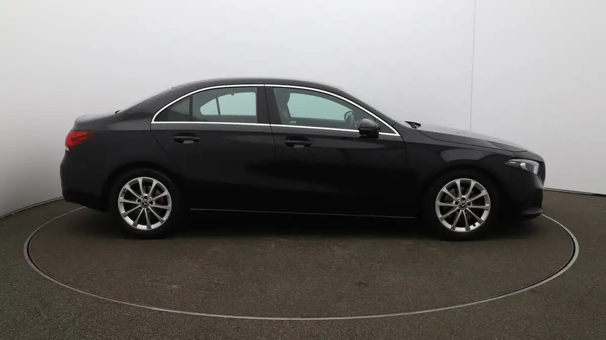2019-mercedes-benz-a-class-13-a200-sport-saloon-4d-7g-dct-big-40
