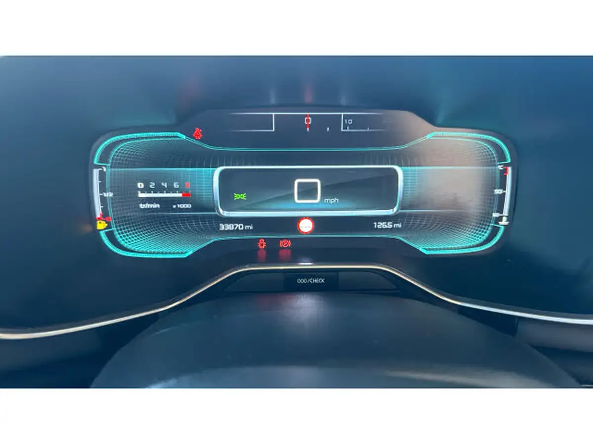 2020-citroen-c5-aircross-12-puretech-feel-big-17