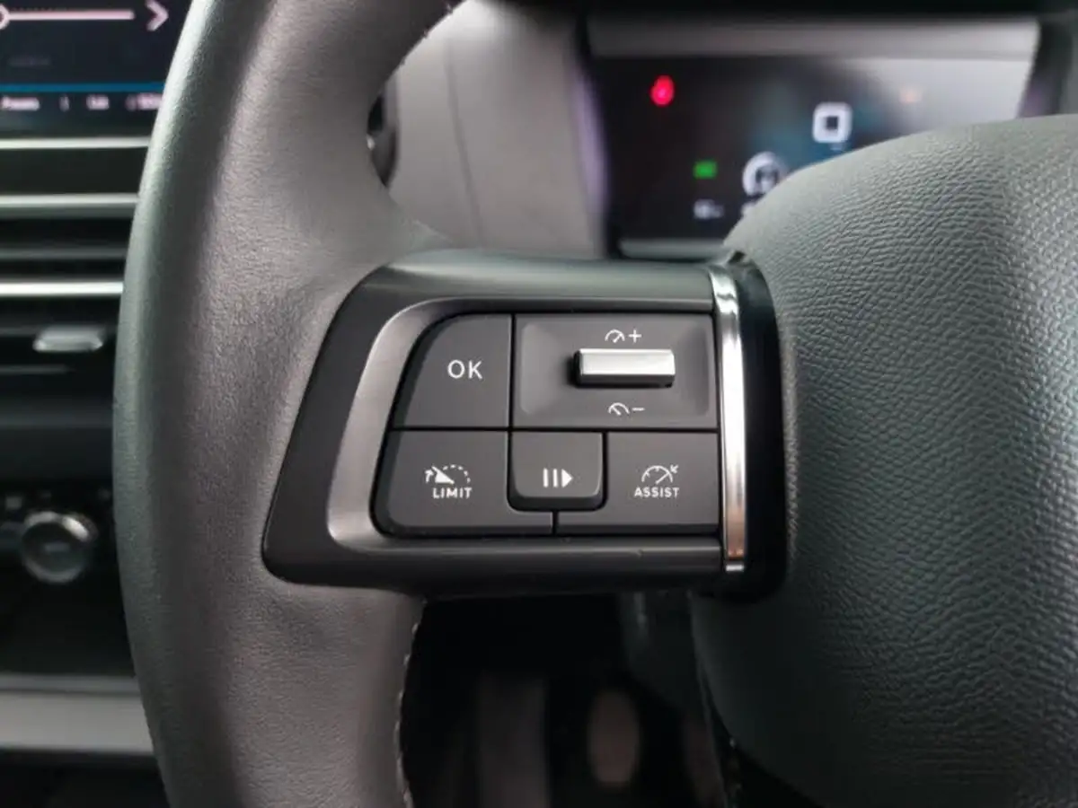2022-citroen-c4-12-puretech-sense-plus-big-16