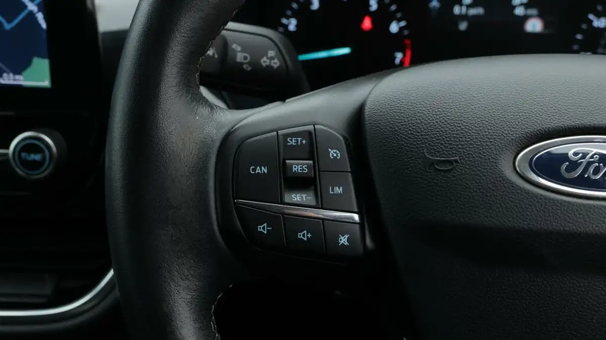2019-ford-fiesta-10t-titanium-125ps-5d-big-23